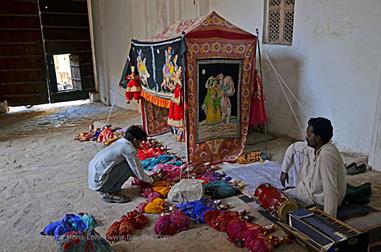 04 Fort_Amber_and Elephants,_Jaipur_DSC5152_b_H600